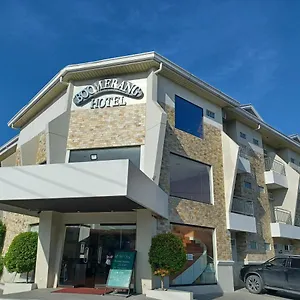 Hotel Boomerang, Angeles